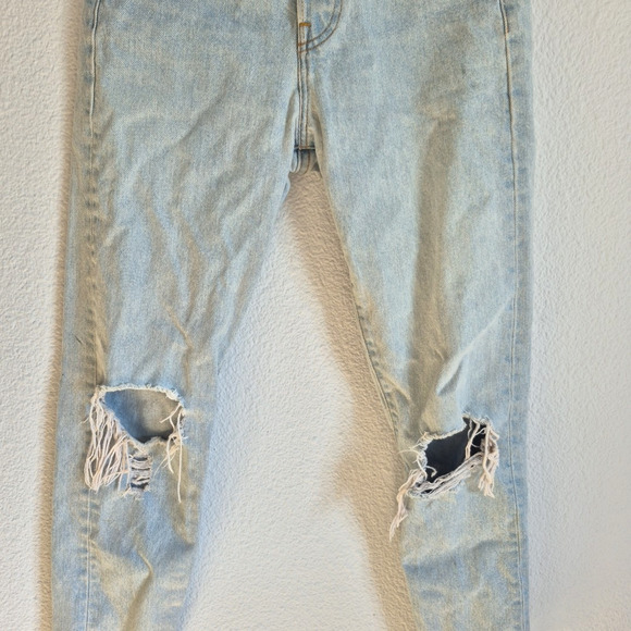 Levi's Jeans Women 25 Light Blue Distressed Button Fly Tapered Pants 100% Cotton - Picture 8 of 16